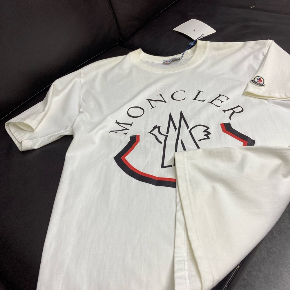 Moncler White Graphic Tee L